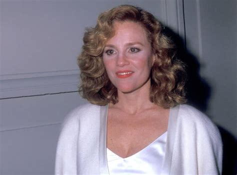 Madeline Kahn Biography, Age, Height, Husband, Net。